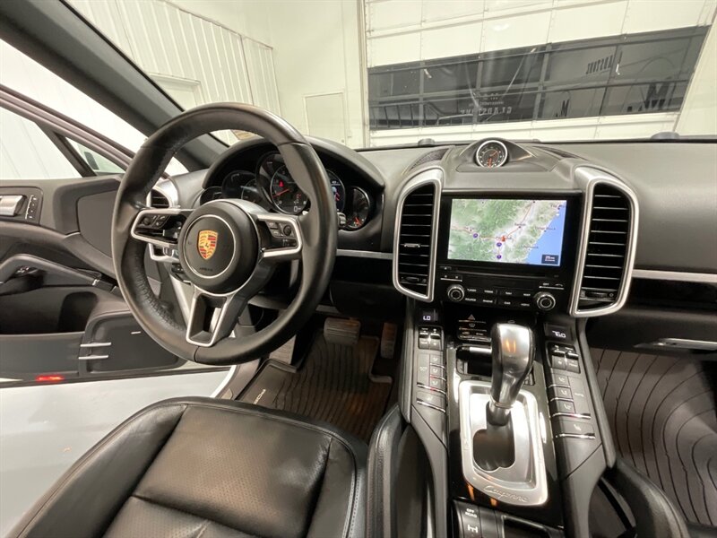 2018 Porsche Cayenne Sport Utility AWD / 3.6L V6 /SportDesign Pkg  / Leather Heated Seats / Sunroof / Navigation & Backup Camera / Bose Surround Sound - Photo 50 - Gladstone, OR 97027