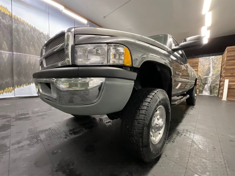 2002 Dodge Ram 2500 SLT Laramie Quad Cab 4X4 / V10 / 100,000 MILES  LOCAL OREGON TRUCK / RUST FREE / Excel Cond - Photo 9 - Gladstone, OR 97027