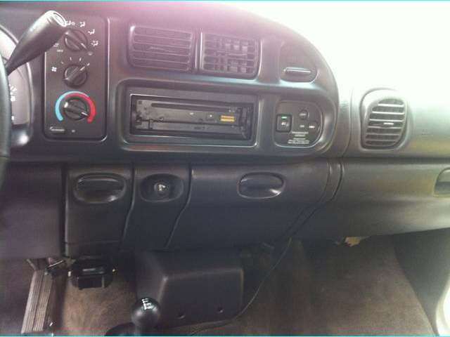 1998 Dodge Ram 1500 Laramie SLT   - Photo 26 - Portland, OR 97217