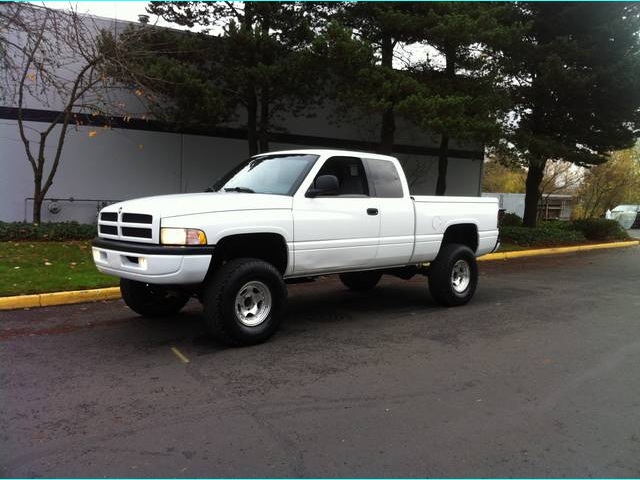 1998 Dodge Ram 1500 Laramie SLT   - Photo 33 - Portland, OR 97217