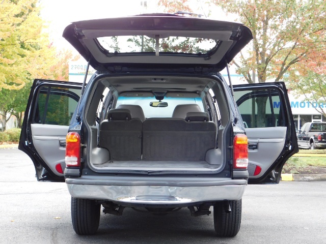 2000 Ford Explorer XLT / 4x4 / 1-Owner / LOW MILES / LOCAL / Sunroof   - Photo 35 - Portland, OR 97217