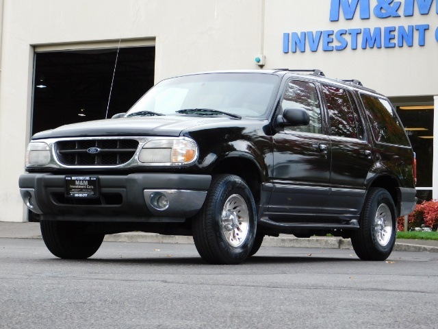 2000 Ford Explorer XLT / 4x4 / 1-Owner / LOW MILES / LOCAL / Sunroof   - Photo 1 - Portland, OR 97217