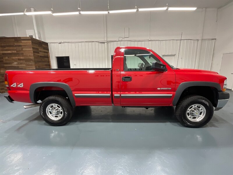 2001 Chevrolet Silverado 2500 LS Regular Cab 4X4 / 6.0L V8 / LONG BED /ZERO RUST  / BRAND NEW TIRES / Spray in bed liner / Towing Pkg  & Trailer brake controller - Photo 4 - Gladstone, OR 97027