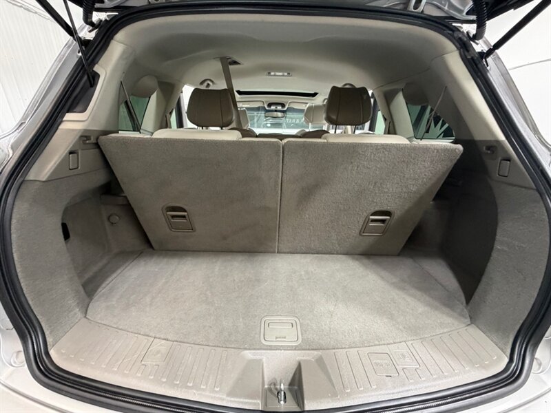 2010 Acura MDX SH-AWD w/Tech Navi & Camera /3rd Row / 50k MILES /BRAND NEW TIRES - Photo 12 - Gladstone, OR 97027