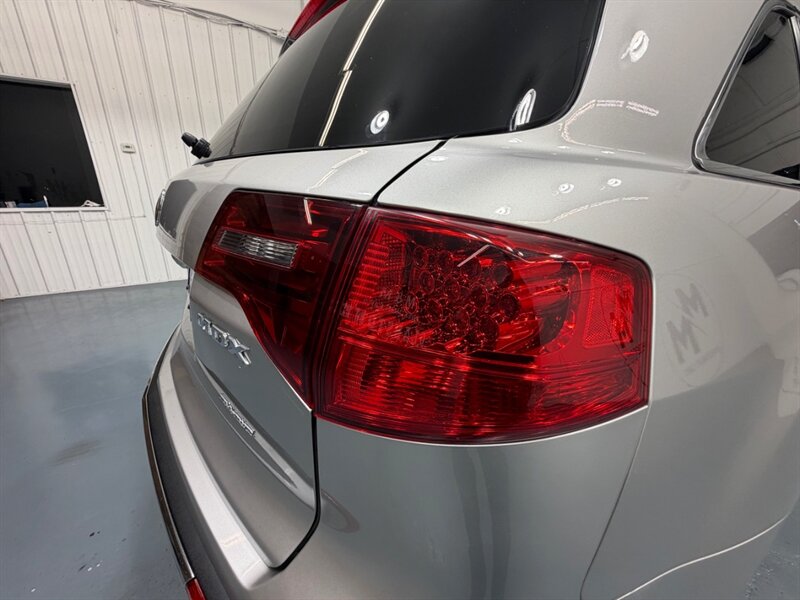 2010 Acura MDX SH-AWD w/Tech Navi & Camera /3rd Row / 50k MILES /BRAND NEW TIRES - Photo 28 - Gladstone, OR 97027