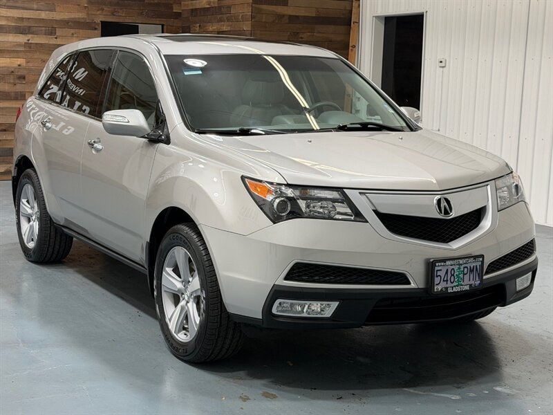 2010 Acura MDX SH-AWD w/Tech Navi & Camera /3rd Row / 50k MILES /BRAND NEW TIRES - Photo 2 - Gladstone, OR 97027