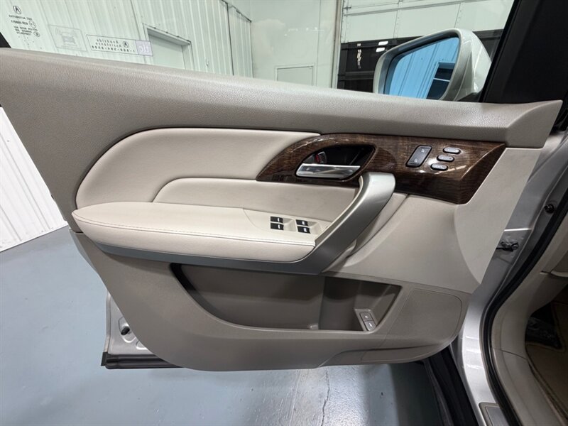 2010 Acura MDX SH-AWD w/Tech Navi & Camera /3rd Row / 50k MILES /BRAND NEW TIRES - Photo 31 - Gladstone, OR 97027