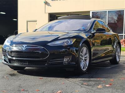 2015 Tesla Model S 85 / FREE UNLIMITED SUPERCHARGING / AUTOPILOT  / SUBZERO WEATHER PACKAGE  / PREMIUM PACKAGE / 55K MILES ONLY!!!