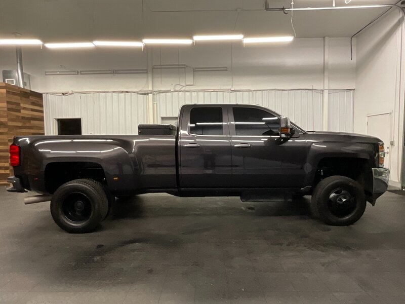 2016 Chevrolet Silverado 3500 LTZ 4X4 / 6.6L DIESEL / DUALLY / LOADED   - Photo 4 - Gladstone, OR 97027