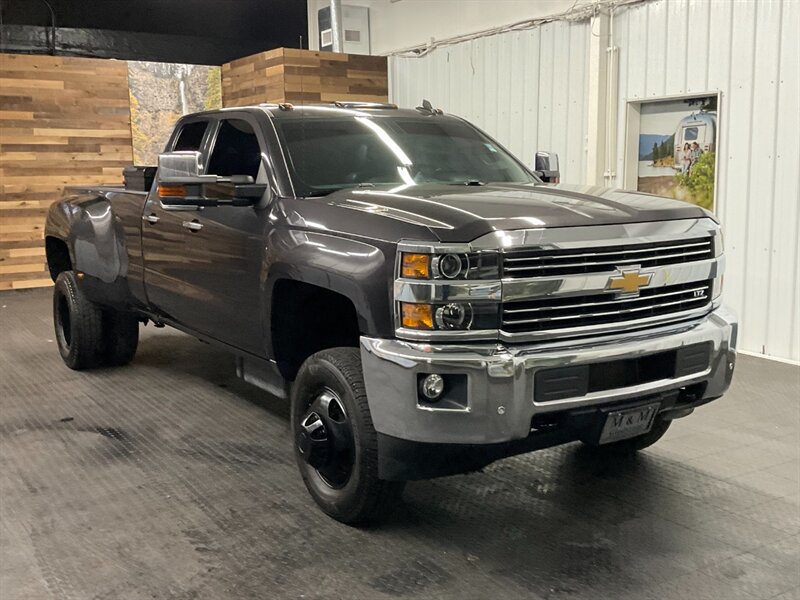 2016 Chevrolet Silverado 3500 LTZ 4X4 / 6.6L DIESEL / DUALLY / LOADED   - Photo 2 - Gladstone, OR 97027