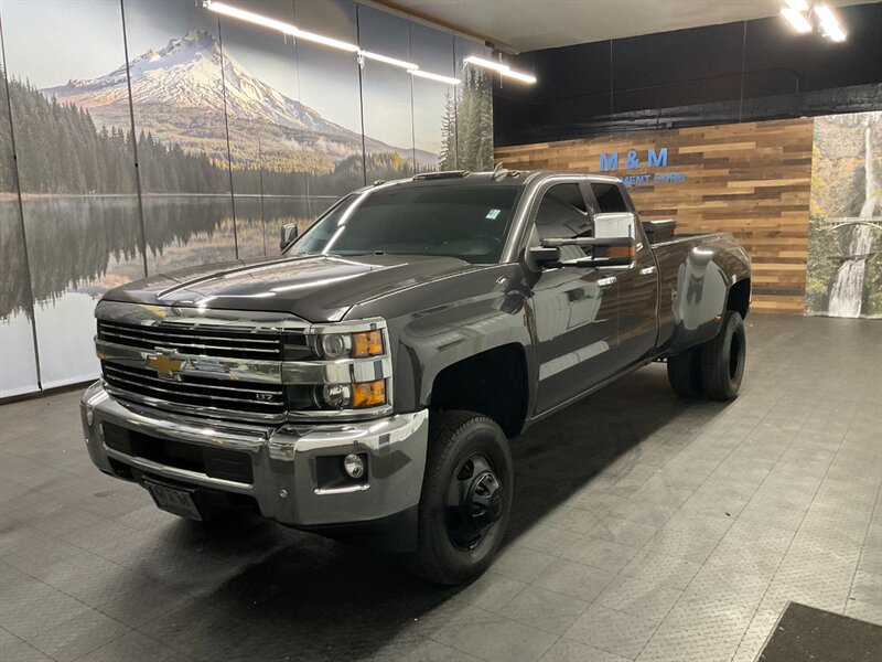 2016 Chevrolet Silverado 3500 LTZ 4X4 / 6.6L DIESEL / DUALLY / LOADED   - Photo 39 - Gladstone, OR 97027