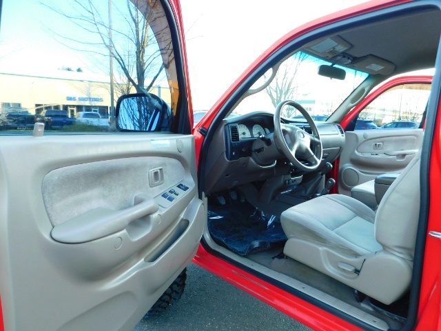 2004 Toyota Tacoma Xtracab V6 4WD LIFTED RR DIF 33 "MUD 5SPD Manual   - Photo 13 - Portland, OR 97217