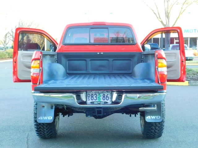 2004 Toyota Tacoma Xtracab V6 4WD LIFTED RR DIF 33 "MUD 5SPD Manual   - Photo 11 - Portland, OR 97217