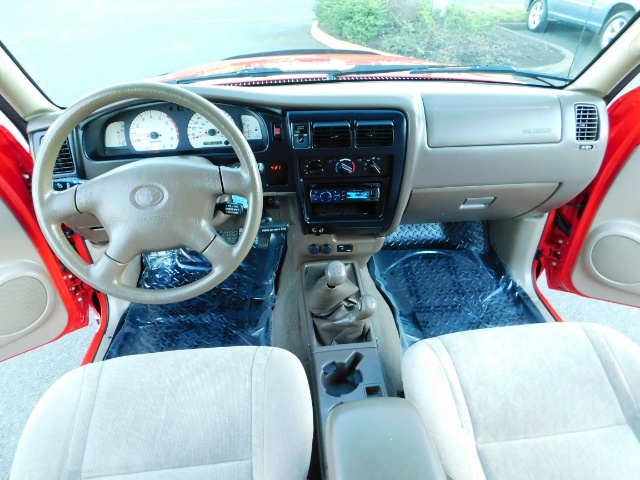 2004 Toyota Tacoma Xtracab V6 4WD LIFTED RR DIF 33 "MUD 5SPD Manual   - Photo 12 - Portland, OR 97217