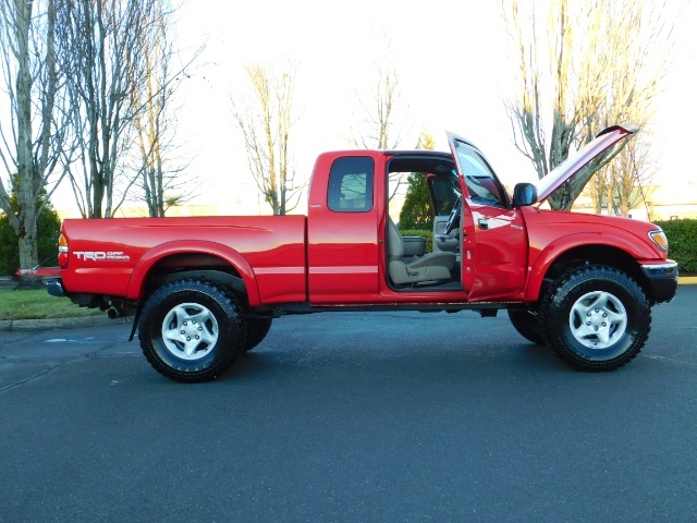 2004 Toyota Tacoma Xtracab V6 4WD LIFTED RR DIF 33 "MUD 5SPD Manual   - Photo 9 - Portland, OR 97217