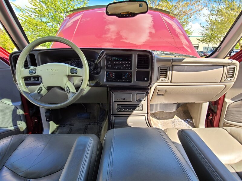 2004 GMC Yukon Denali AWD V8 / 22 " DUB's / New Tires / Low Miles  / Heated Leather / Sun Roof / Local / Excellent Condition - Photo 35 - Portland, OR 97217