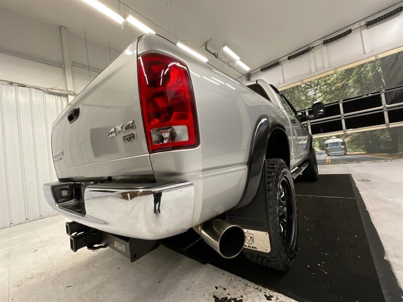 2003 Dodge Ram 2500 Laramie 4X4 / 5.9L DIESEL / 6-SPEED / LIFTED  / 1-OWNER / Leather & Heated Seats / Backup Camera / Rear Airbags / LIFTED w. 35 " WRANGLER TIRES & 20 " FUEL WHEELS - Photo 10 - Gladstone, OR 97027