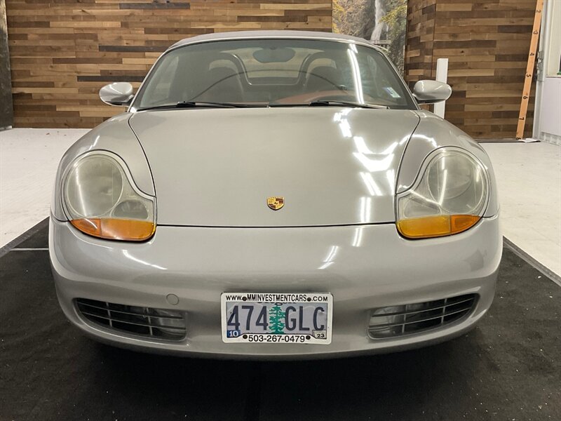 1998 Porsche Boxster 2dr Convertible / 2.5L V6 / 5-SPEED / 104,000 MILE  /LOCAL CAR / NEW CONVERTIBLE TOP / VERY WELL KEPT & SUPER CLEAN !! - Photo 5 - Gladstone, OR 97027