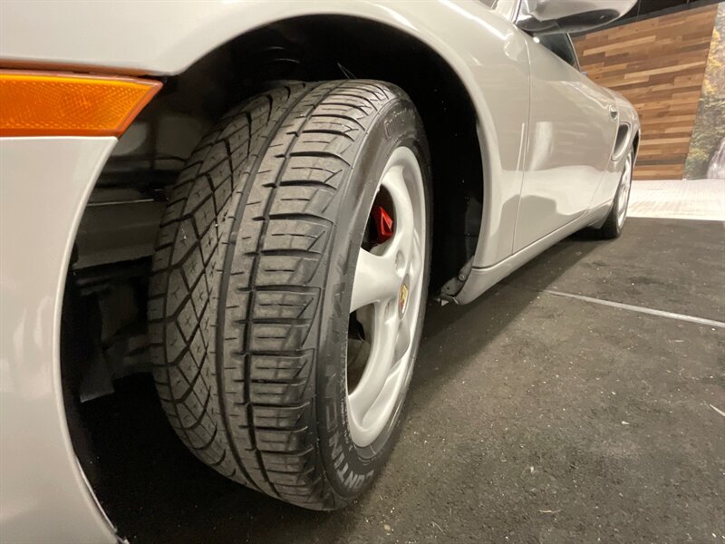 1998 Porsche Boxster 2dr Convertible / 2.5L V6 / 5-SPEED / 104,000 MILE  /LOCAL CAR / NEW CONVERTIBLE TOP / VERY WELL KEPT & SUPER CLEAN !! - Photo 29 - Gladstone, OR 97027