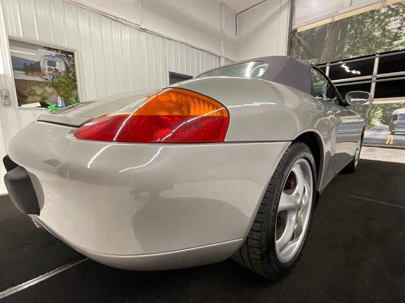 1998 Porsche Boxster 2dr Convertible / 2.5L V6 / 5-SPEED / 104,000 MILE  /LOCAL CAR / NEW CONVERTIBLE TOP / VERY WELL KEPT & SUPER CLEAN !! - Photo 36 - Gladstone, OR 97027