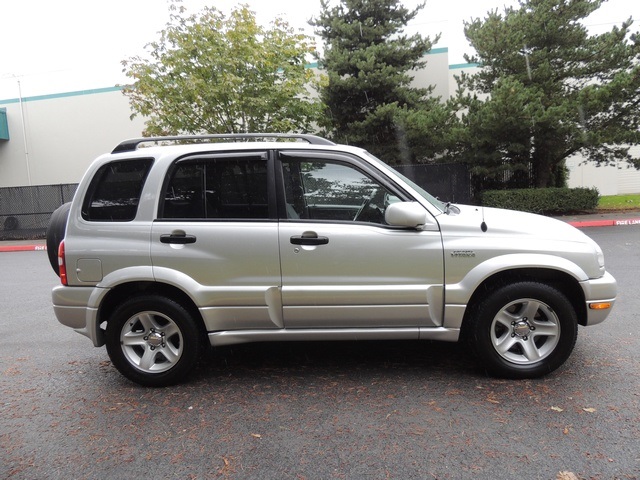 2003 Suzuki Grand Vitara Sport Utility / 4WD/ 6Cyl / Excel Cond   - Photo 4 - Portland, OR 97217