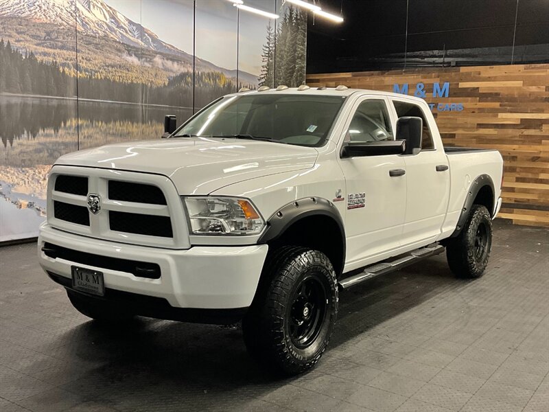 2017 RAM 2500 Crew Cab 4X4 / 6.7L CUMMINS DIESEL / LIFTED  RUST FREE / LIFTED w/ 35 " A/T COOPER / ONLY 44,000 MILES - Photo 1 - Gladstone, OR 97027