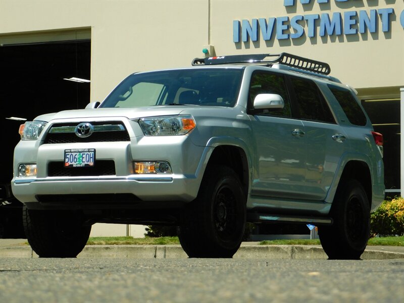 2010 Toyota 4Runner 4X4 V6 / Sun Roof / Leather / LIFTED / 80K Miles - Photo 1 - Portland, OR 97217