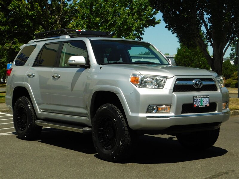 2010 Toyota 4Runner 4X4 V6 / Sun Roof / Leather / LIFTED / 80K Miles - Photo 2 - Portland, OR 97217
