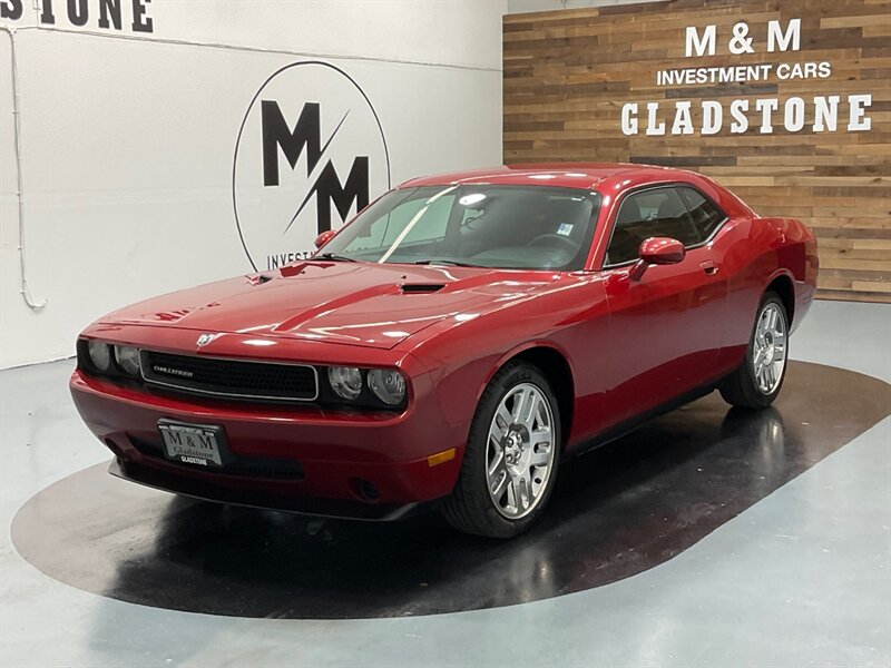 2010 Dodge Challenger SE Coupe 2Dr / 3.5L V6 HO / Excel Cond   - Photo 49 - Gladstone, OR 97027