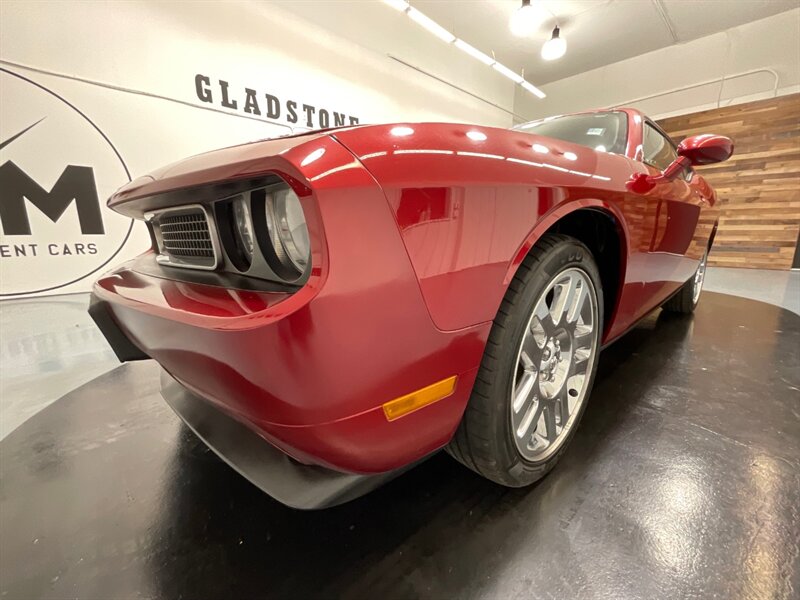 2010 Dodge Challenger SE Coupe 2Dr / 3.5L V6 HO / Excel Cond   - Photo 27 - Gladstone, OR 97027