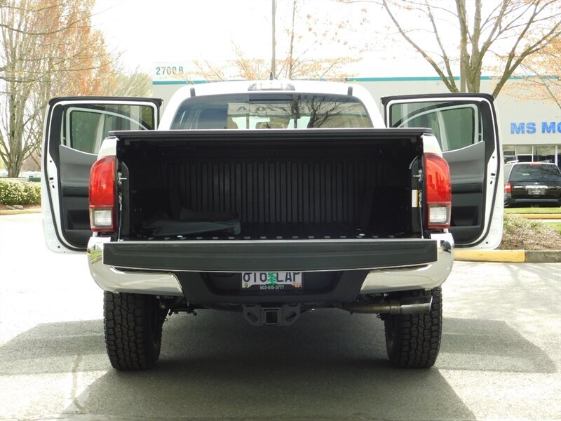 2018 Toyota Tacoma SR5 V6 4X4 / LONG BED /LIFTED / LOW MILES   - Photo 28 - Portland, OR 97217