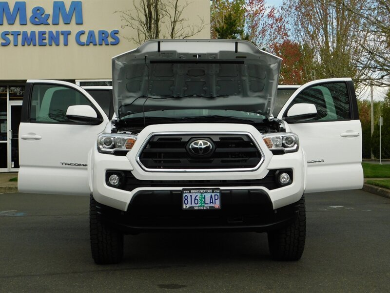 2018 Toyota Tacoma SR5 V6 4X4 / LONG BED /LIFTED / LOW MILES   - Photo 32 - Portland, OR 97217