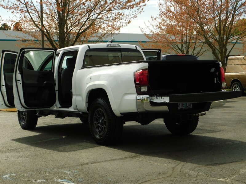 2018 Toyota Tacoma SR5 V6 4X4 / LONG BED /LIFTED / LOW MILES   - Photo 27 - Portland, OR 97217