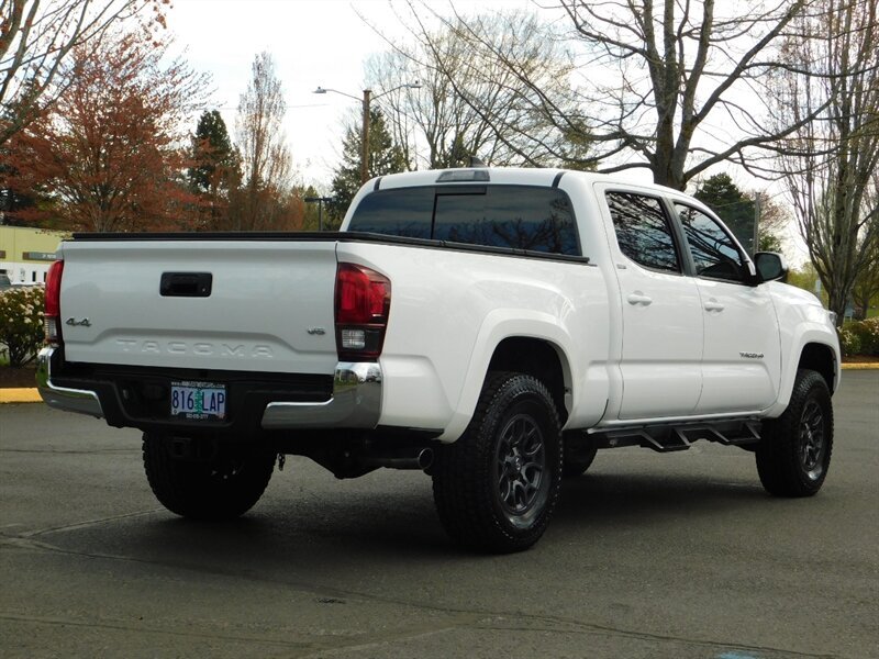 2018 Toyota Tacoma SR5 V6 4X4 / LONG BED /LIFTED / LOW MILES   - Photo 8 - Portland, OR 97217