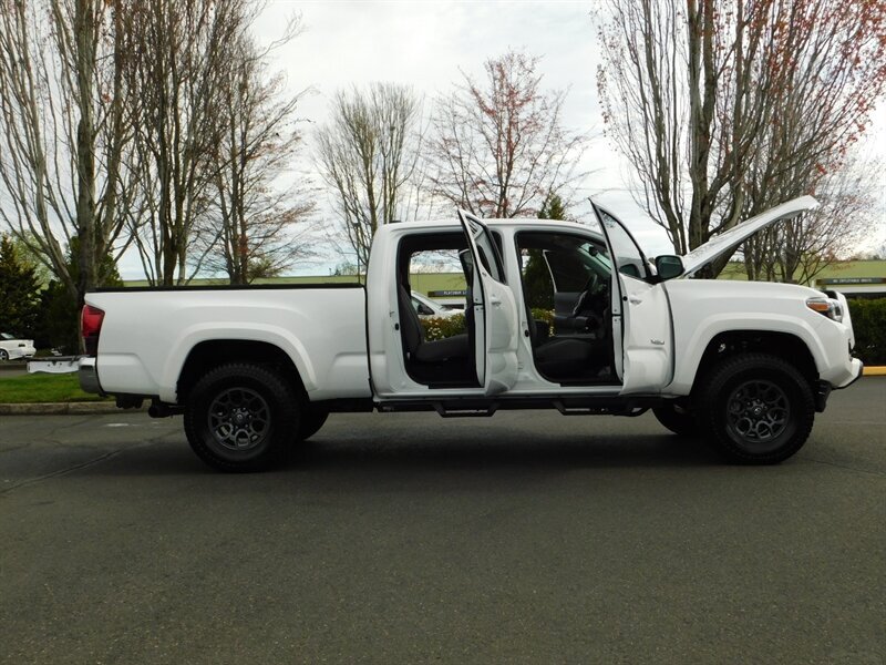 2018 Toyota Tacoma SR5 V6 4X4 / LONG BED /LIFTED / LOW MILES   - Photo 30 - Portland, OR 97217