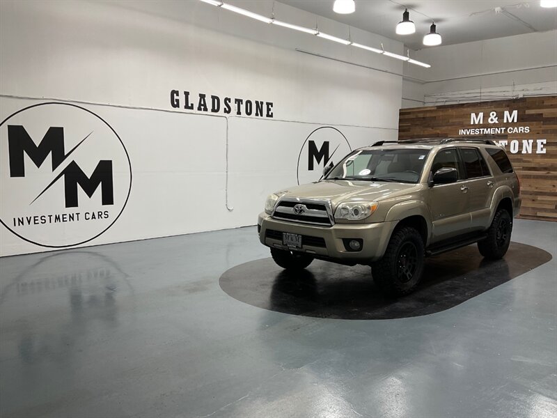 2007 Toyota 4Runner SR5 4X4 / 4.0L V6 / TRD WHEELS / Sunroof  / LOCAL NO RUST - Photo 5 - Gladstone, OR 97027