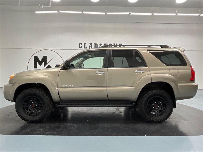 2007 Toyota 4Runner SR5 4X4 / 4.0L V6 / TRD WHEELS / Sunroof  / LOCAL NO RUST - Photo 3 - Gladstone, OR 97027