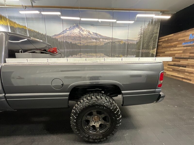 2002 Dodge Ram 2500 SLT Laramie 4X4 / 5.   - Photo 15 - Gladstone, OR 97027