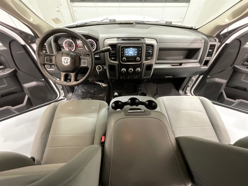 2017 RAM 2500 Tradesman Crew Cab 4X4 / 6.7L DIESEL / 1-OWNER  / LOCAL TRUCK / ZERO RUST / Backup Camera / BRAND NEW TIRES - Photo 41 - Gladstone, OR 97027