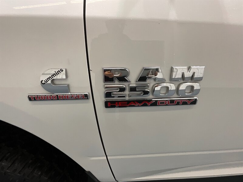 2017 RAM 2500 Tradesman Crew Cab 4X4 / 6.7L DIESEL / 1-OWNER  / LOCAL TRUCK / ZERO RUST / Backup Camera / BRAND NEW TIRES - Photo 31 - Gladstone, OR 97027