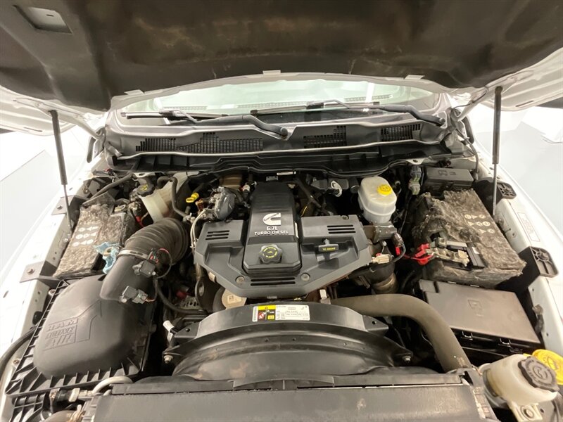 2017 RAM 2500 Tradesman Crew Cab 4X4 / 6.7L DIESEL / 1-OWNER  / LOCAL TRUCK / ZERO RUST / Backup Camera / BRAND NEW TIRES - Photo 47 - Gladstone, OR 97027