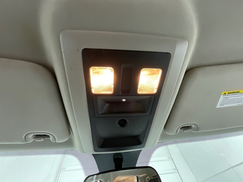 2017 RAM 2500 Tradesman Crew Cab 4X4 / 6.7L DIESEL / 1-OWNER  / LOCAL TRUCK / ZERO RUST / Backup Camera / BRAND NEW TIRES - Photo 44 - Gladstone, OR 97027