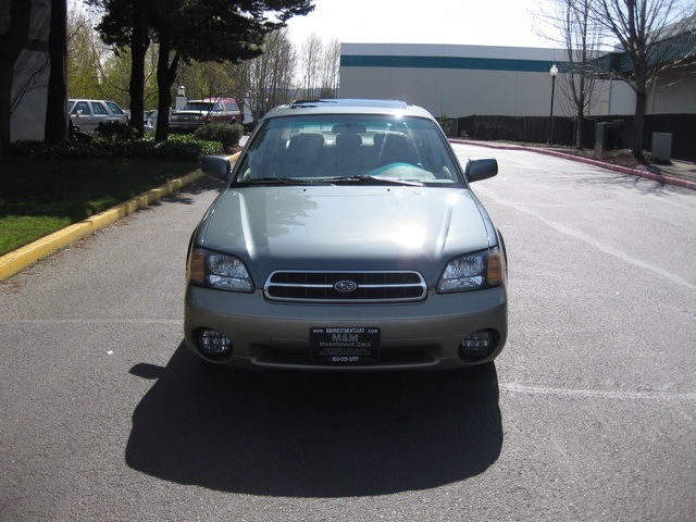 2002 Subaru Outback Limited Edition Sedan 4-DR AWD / *1-Owner*   - Photo 2 - Portland, OR 97217