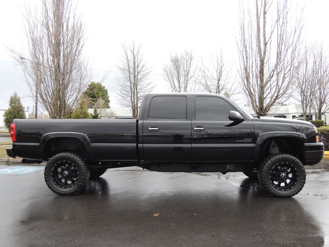 2005 Chevrolet Silverado 2500 LS / 2500HD / 4X4 / DURAMAX DIESEL LIFTED/ 77k mil   - Photo 4 - Portland, OR 97217