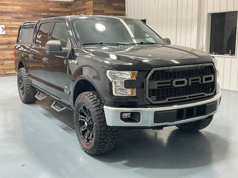 2016 Ford F-150 XLT SUPERCREW  4X4 / 3.5L V6 EcoBoost / NEW TIRES  / ZERO RUST - Photo 2 - Gladstone, OR 97027