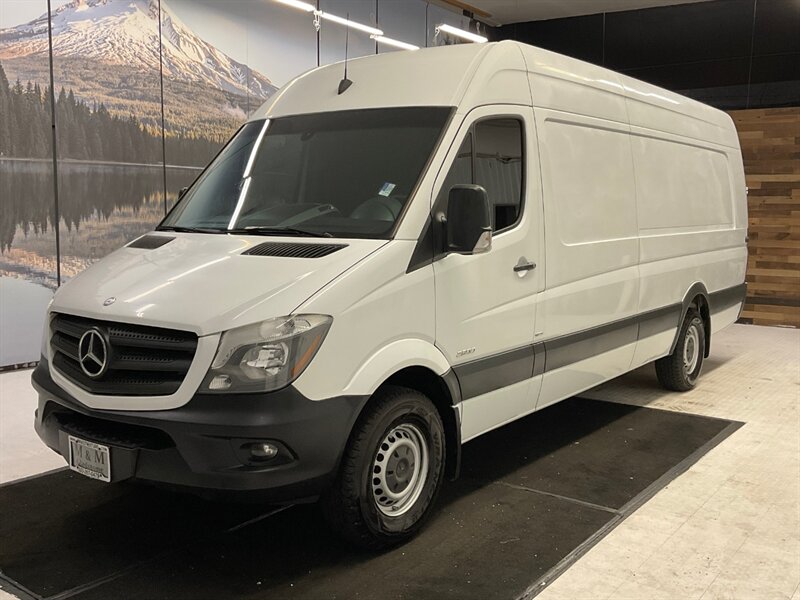 2015 Mercedes-Benz Sprinter 2500 CARGO VAN / 2.1L 4Cyl DIESEL / HIGHROOF  / 1-OWNER LOCAL VAN / Navigation & Backup Camera / 170 " WB & HIGHROOF - Photo 25 - Gladstone, OR 97027