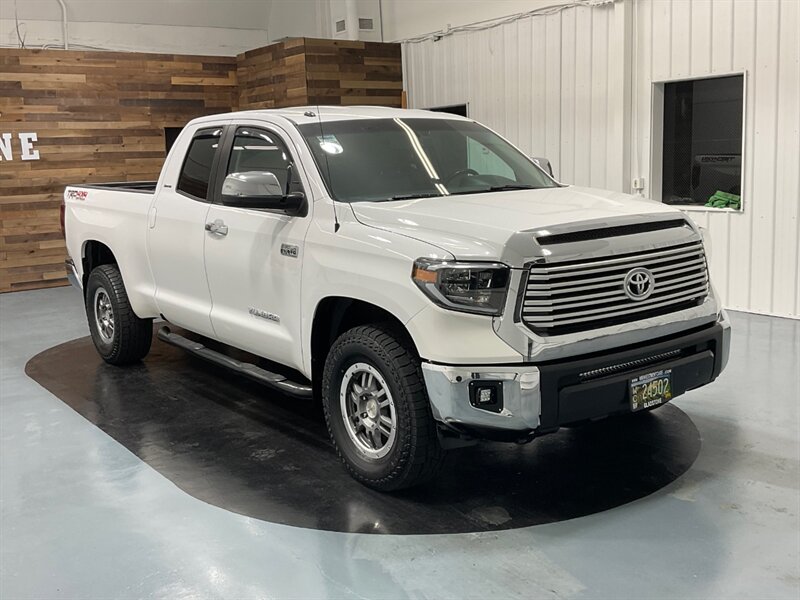 2015 Toyota Tundra Limited 4X4 / CREW CAB / LEATHER / NAV / BACKUP  / LOCAL RUST FREE - Photo 2 - Gladstone, OR 97027