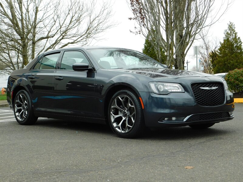 2016 Chrysler 300 Series S 300S / Leather / Navigation / 1-Owner / Excel Co - Photo 2 - Portland, OR 97217
