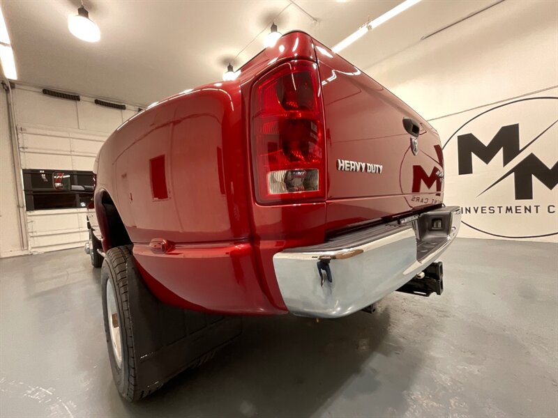 2006 Dodge Ram 3500 SLT 4X4 / 5.9L DIESEL /36K MILES / 1-OWNER / DUALLY 1-TON / Rear Airbags / Sunroof / ZERO RUST - Photo 56 - Gladstone, OR 97027