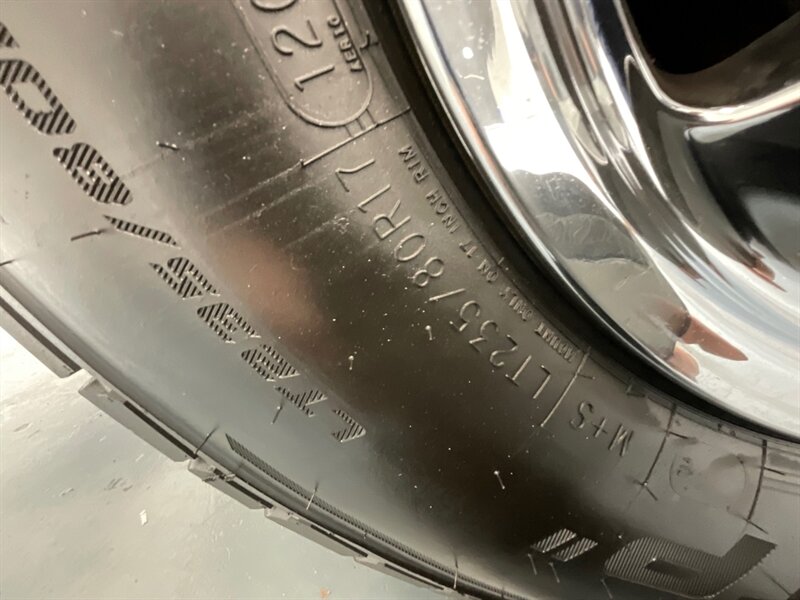 2006 Dodge Ram 3500 SLT 4X4 / 5.9L DIESEL /36K MILES / 1-OWNER / DUALLY 1-TON / Rear Airbags / Sunroof / ZERO RUST - Photo 47 - Gladstone, OR 97027